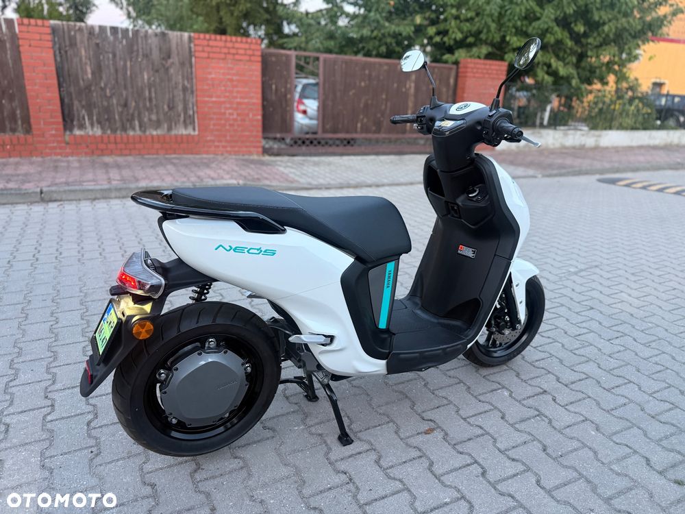 Yamaha Neos - 10