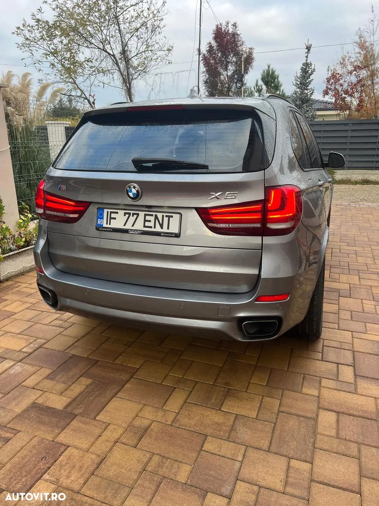 BMW X5 xDrive30d Sport-Aut. - 7