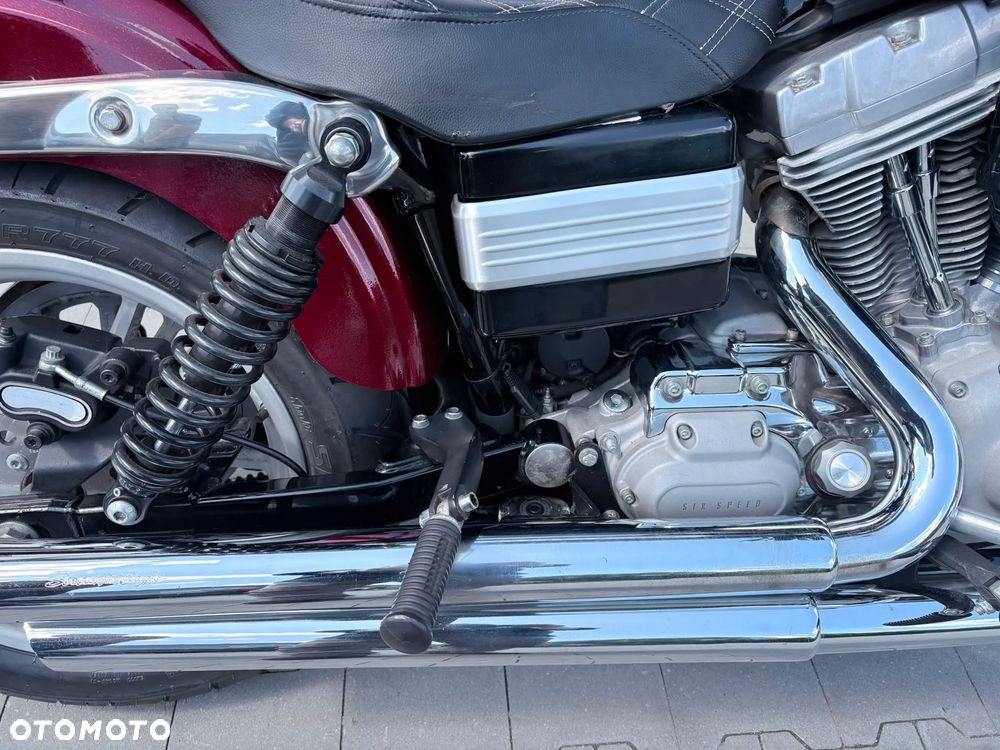 Harley-Davidson Dyna Super Glide - 19