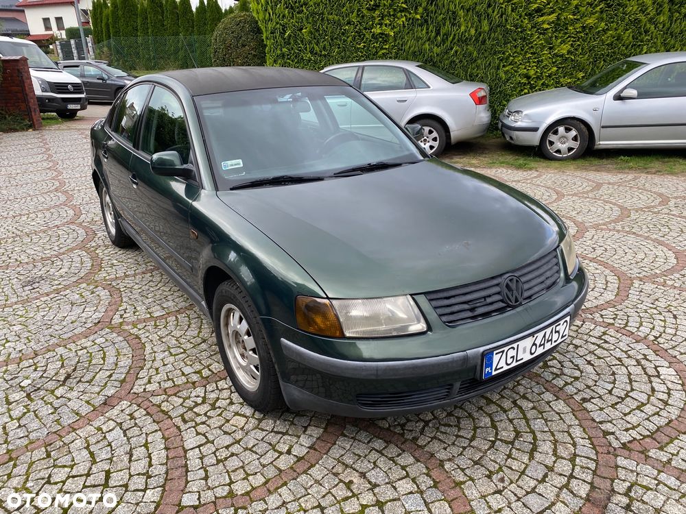 Volkswagen Passat 1.9 TDI Comfortline - 2