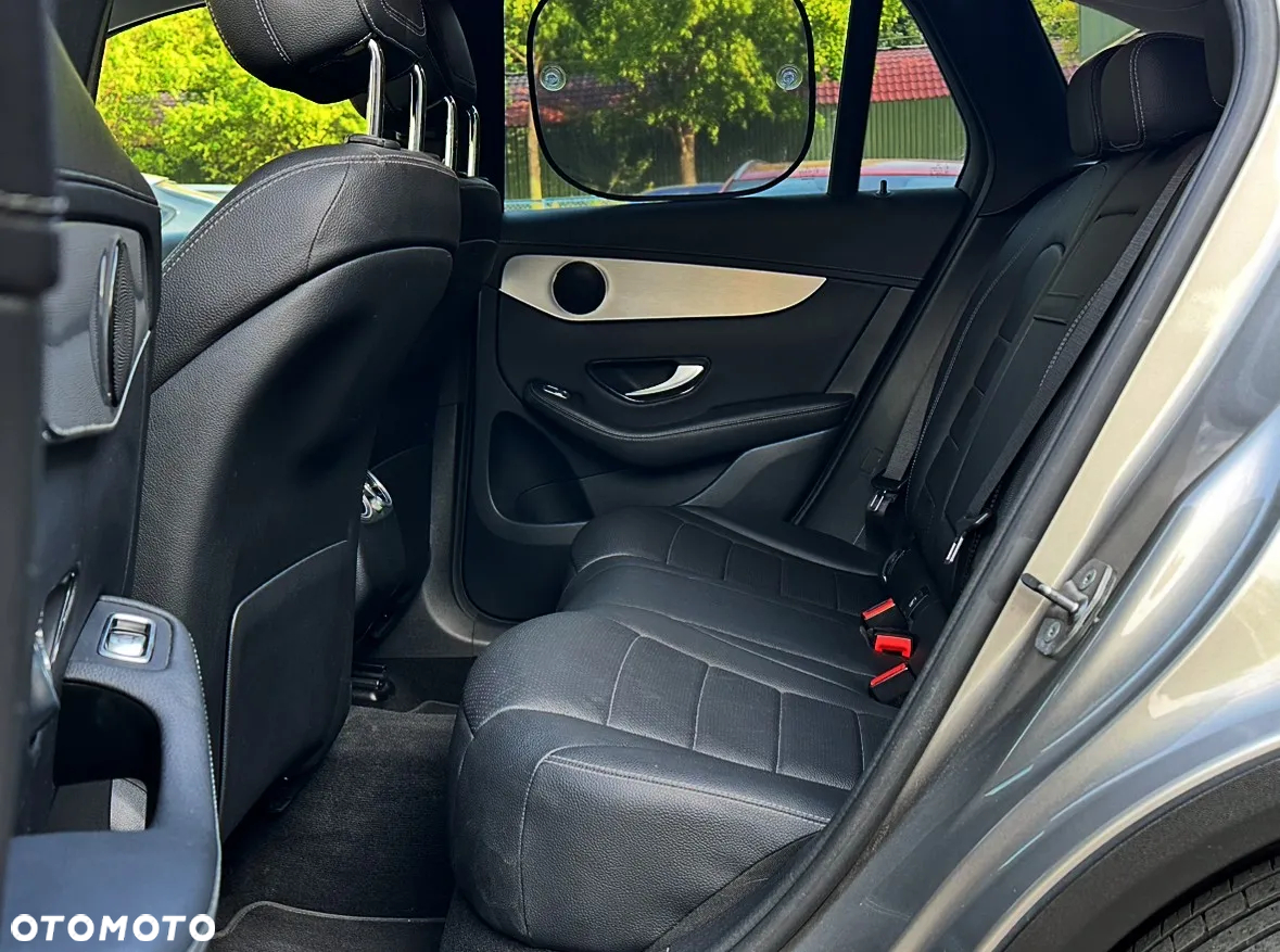 Mercedes-Benz GLC 300 d 4-Matic - 6
