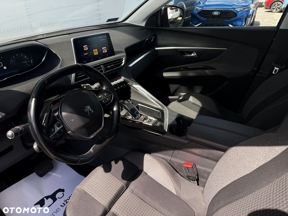 Peugeot 3008 1.6 PureTech GPF Allure S&S EAT8 - 12