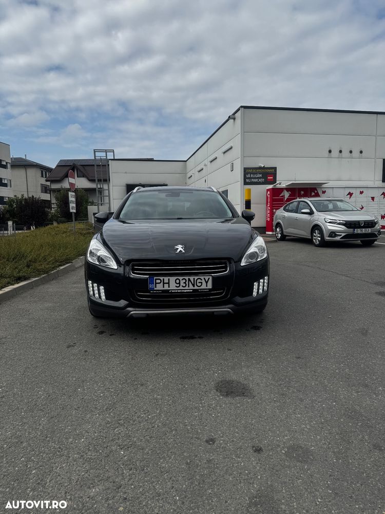 Peugeot 508 RXH Hybrid4 - 2