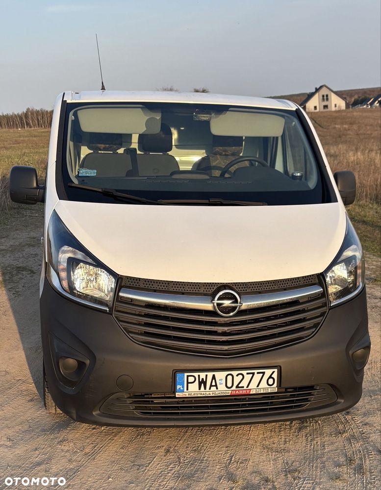 Opel Vivaro - 1