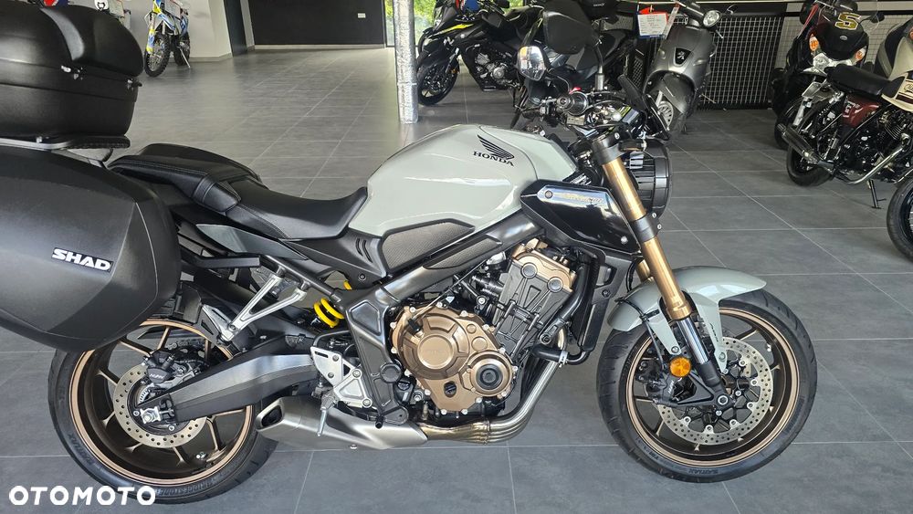 Honda CB - 29