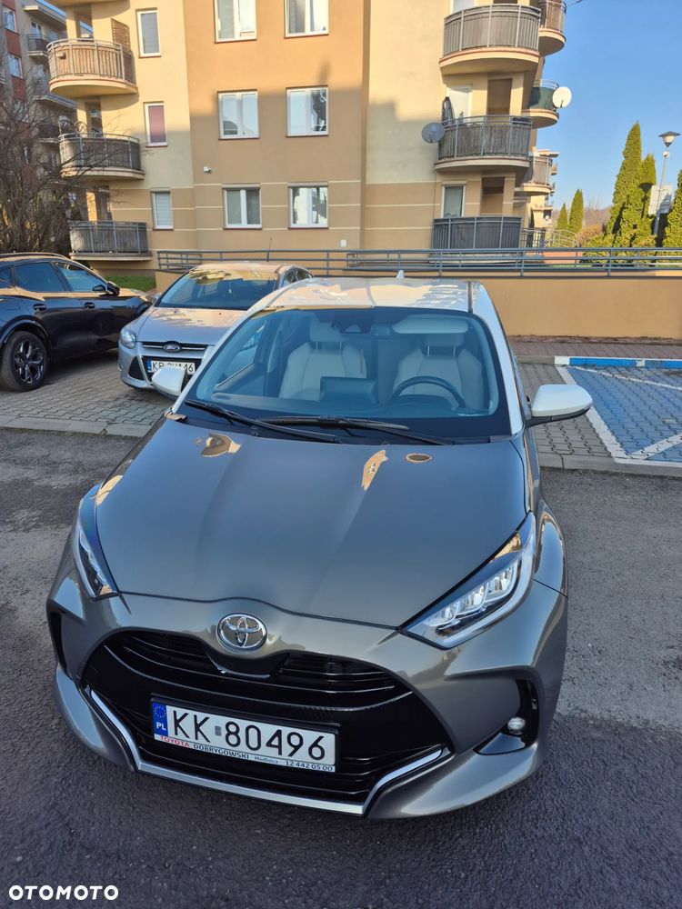 Toyota Yaris 1.5 Selection Elegant - 11