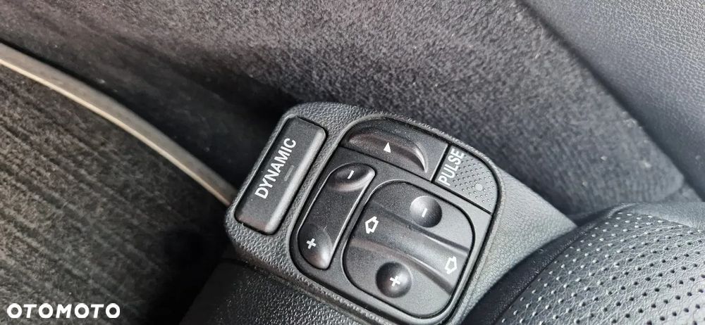 Mercedes-Benz CLS - 33