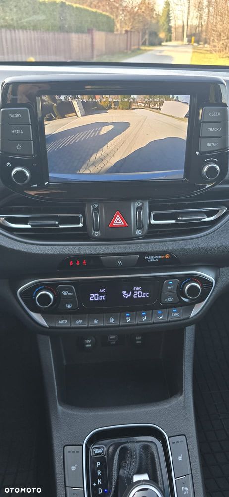 Hyundai i30 1.6 T-GDI Smart DCT - 9