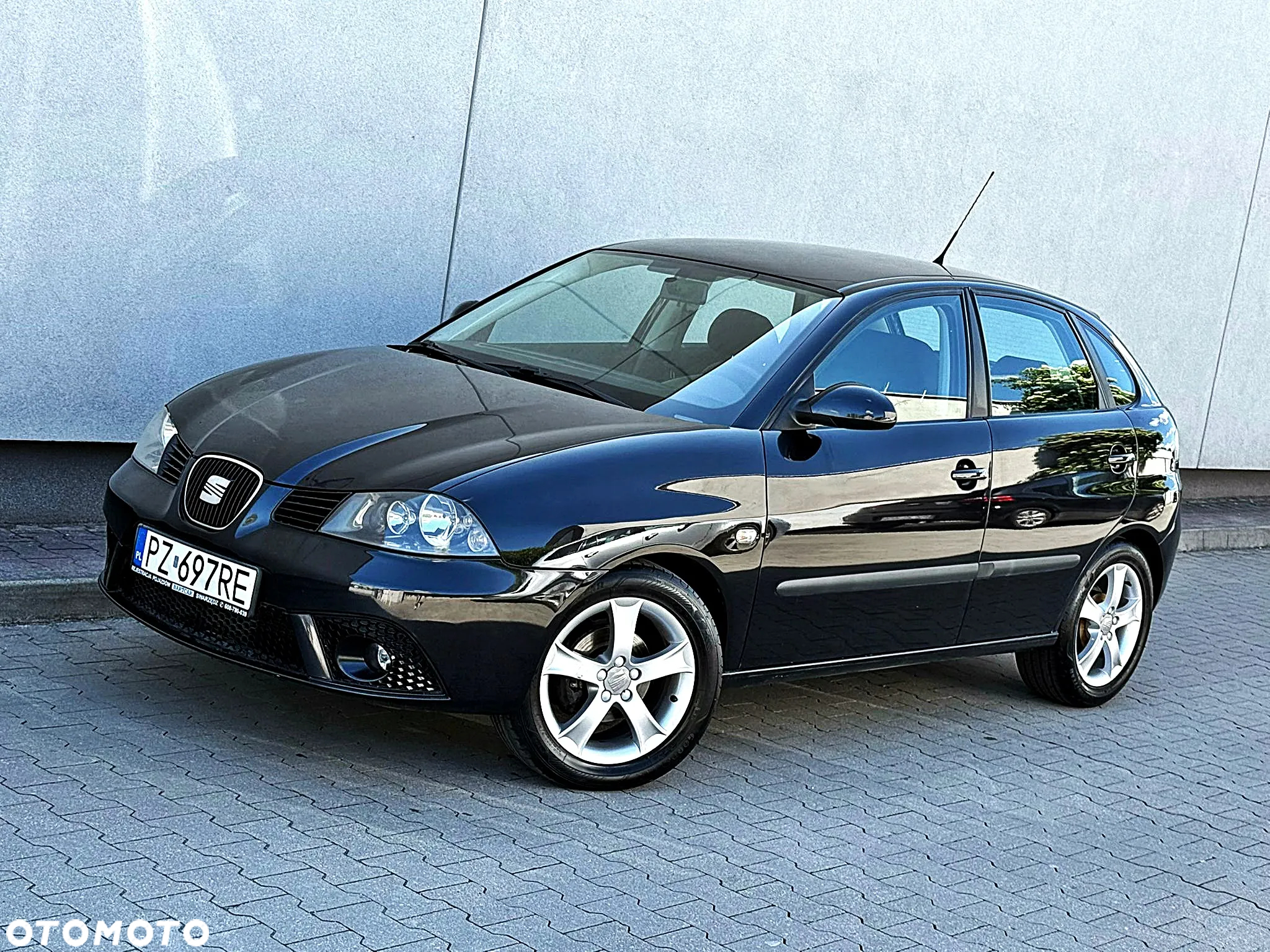 Seat Ibiza 1.4 16V Sport Edition - 18