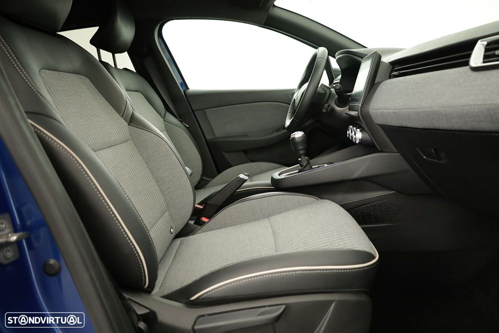 Renault Clio 1.0 TCe Techno Bi-Fuel - 21