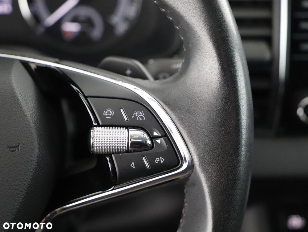 Skoda Karoq 2.0 TDI SCR 4x4 Ambition DSG - 17