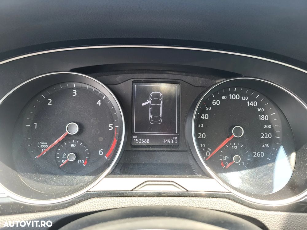 Volkswagen Passat 2.0 TDI DSG 4Motion Comfortline - 10