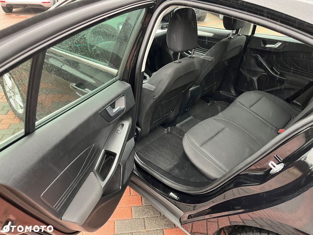 Ford Focus 1.5 EcoBlue SCR Trend - 19