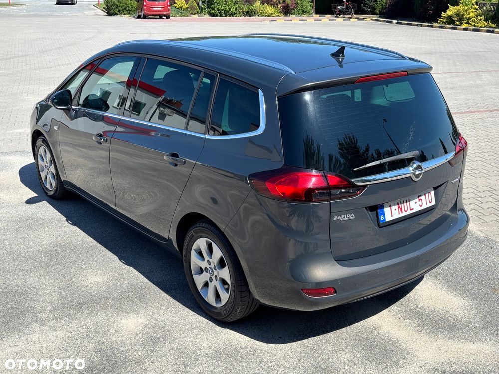 Opel Zafira - 17