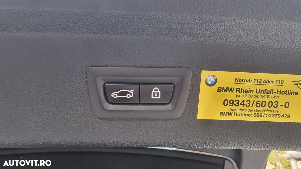 BMW Seria 3 318d - 15