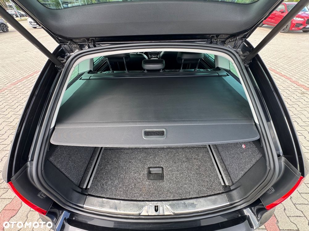 Skoda Superb 2.0 TDI Elegance DSG - 25