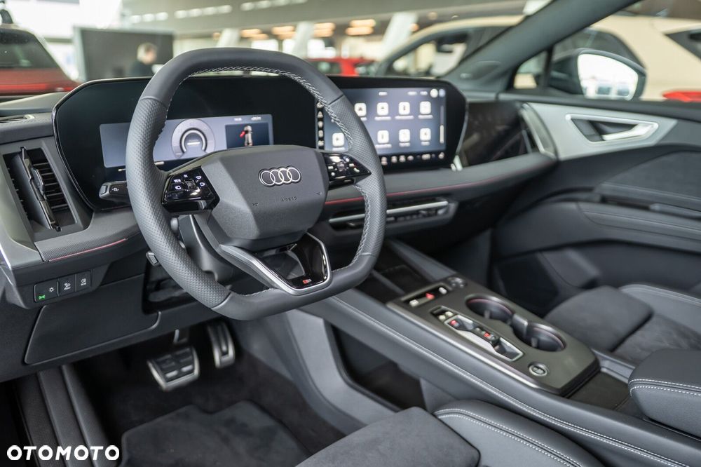 Audi Q4 Sportback e-tron - 16