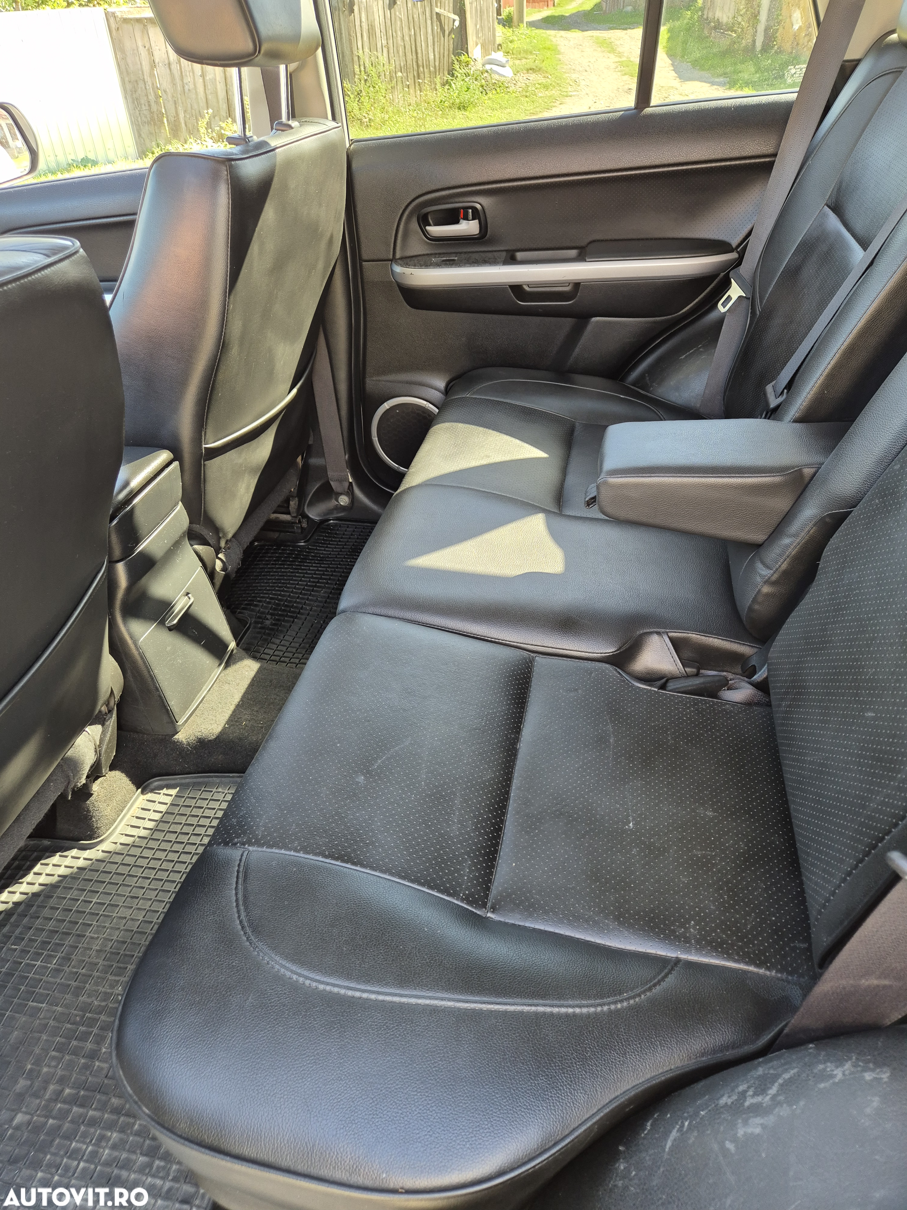 Suzuki Grand Vitara 1.9 DDiS Comfort - 10