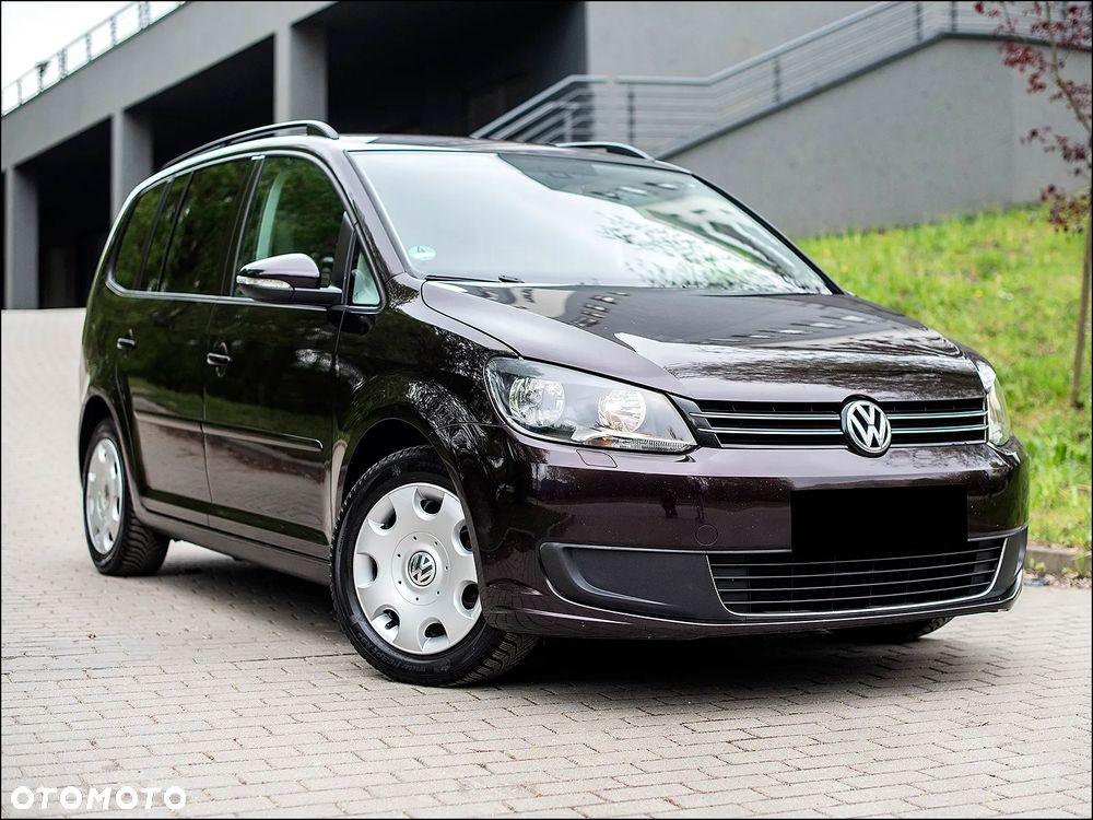 Volkswagen Touran - 1