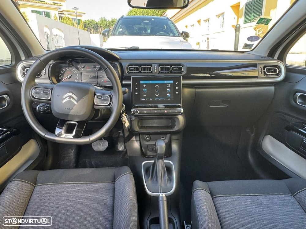 Citroën C3 1.2 PureTech Shine EAT6 - 30