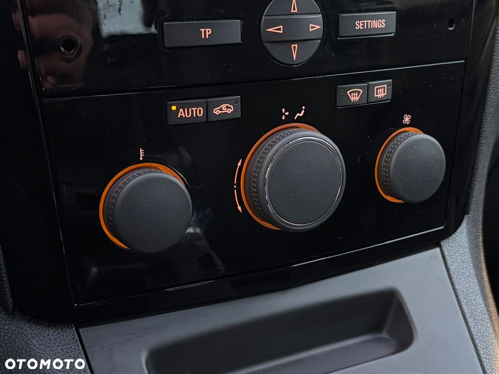 Opel Zafira 1.8 Enjoy - 22