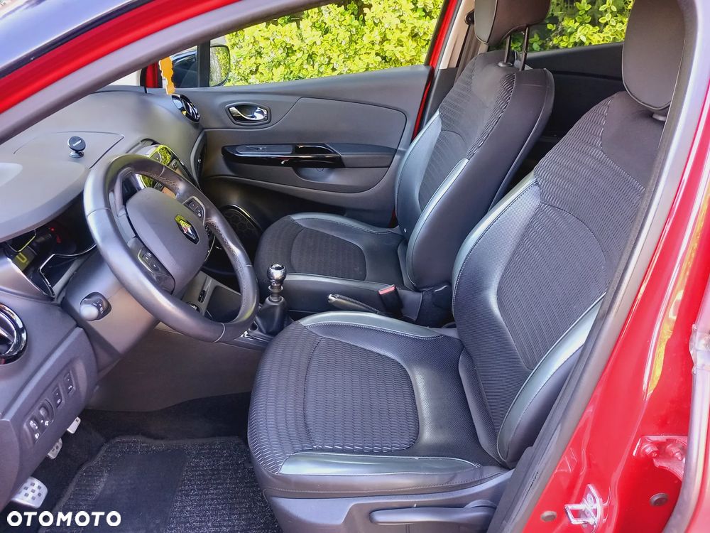 Renault Captur 1.2 Energy TCe Limited - 23