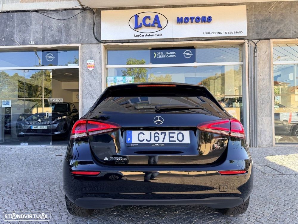 Mercedes-Benz A 250 e Style Plus - 12