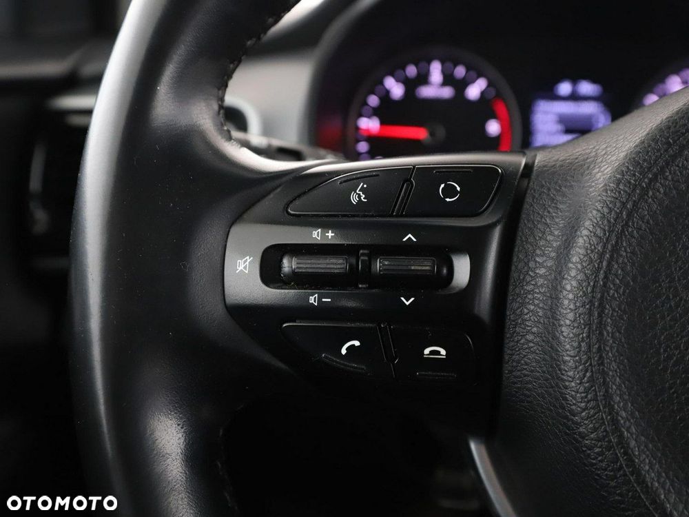 Kia Stonic 1.6 CRDi Vision - 31