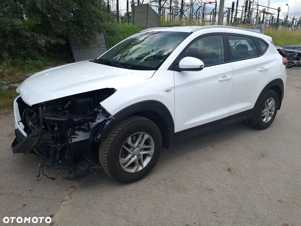 Hyundai Tucson - 11