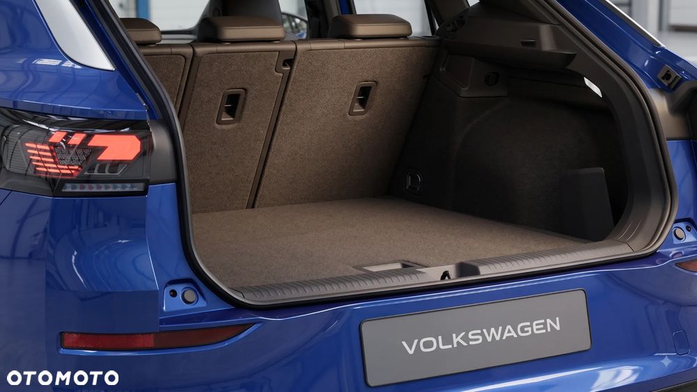 Volkswagen T-Roc - 8