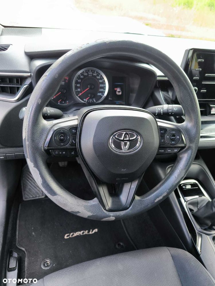 Toyota Corolla - 6