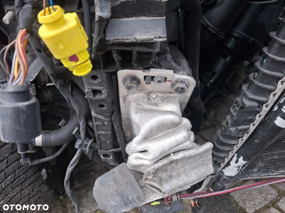 Porsche Cayenne - 15