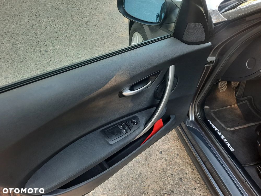 BMW Seria 1 - 15