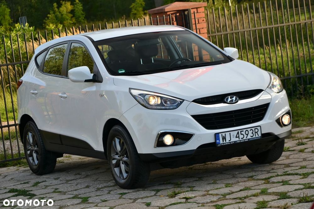Hyundai ix35 1.6 2WD Fifa World Cup Edition - 12