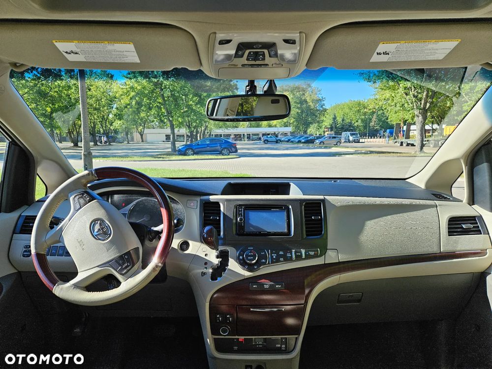 Toyota Sienna 3.5 V6 Limited AWD - 11