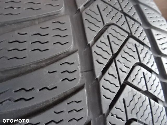 225/45/R18 95H RSC Pirelli Winter Sotto Zero 3 - 6