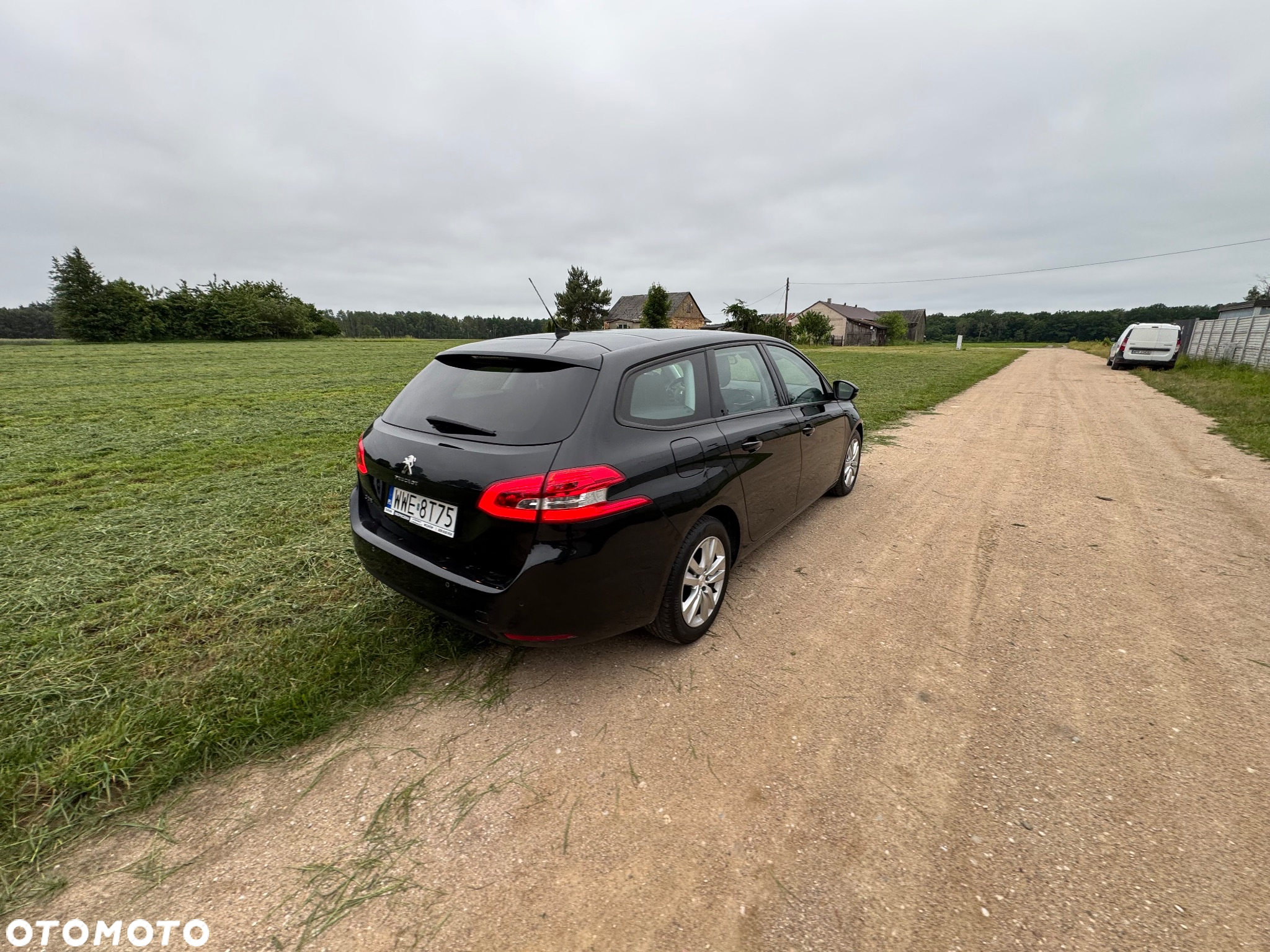Peugeot 308 1.5 BlueHDi Allure S&S - 3
