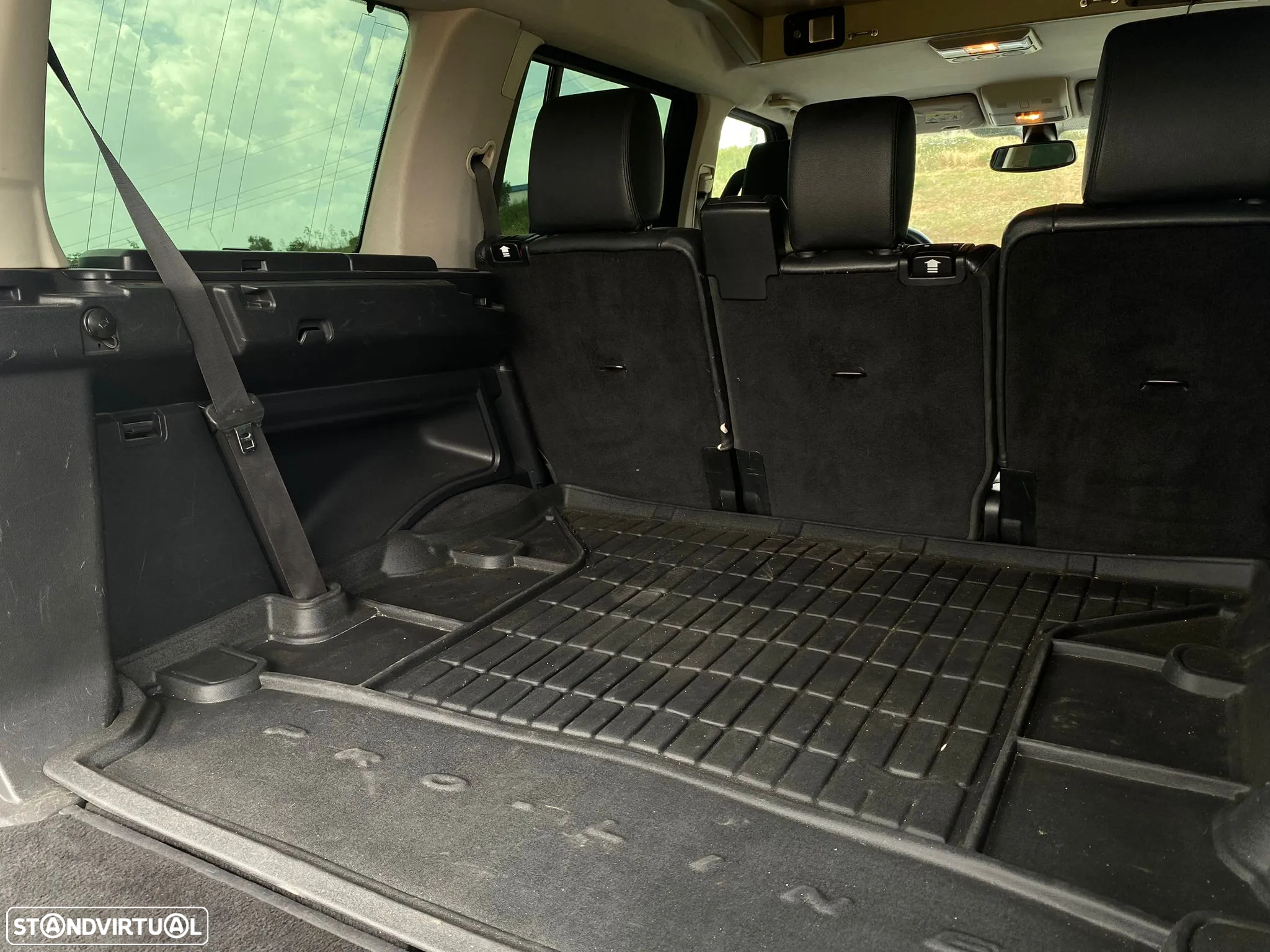Land Rover Discovery - 23