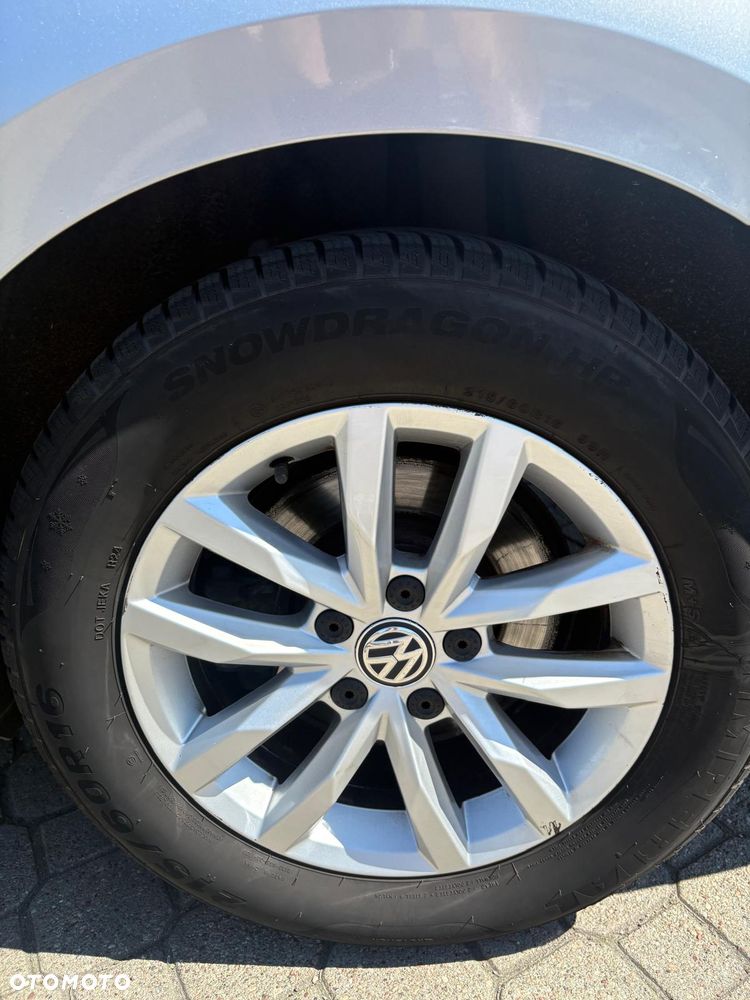 Volkswagen Passat 2.0 TDI SCR Comfortline DSG - 5