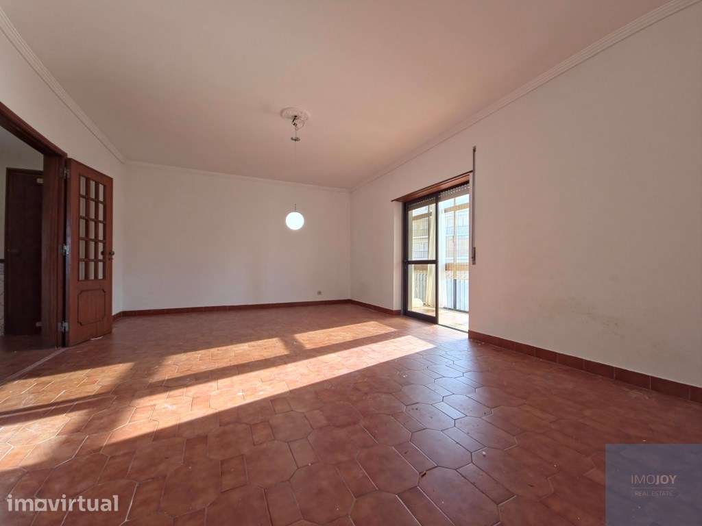 Apartamento T1 na Quinta da Bicuda - Grande imagem: 3/19