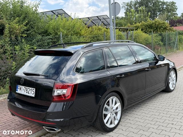 Skoda Octavia 2.0 TDI RS Challenge DSG - 4