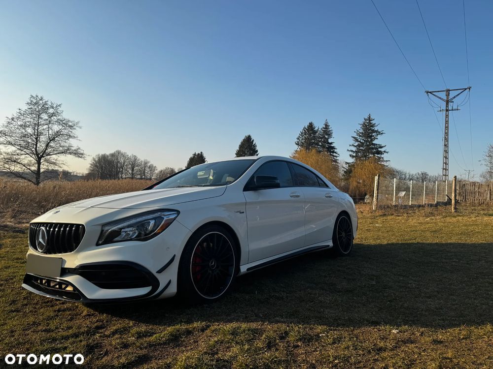 Mercedes-Benz CLA AMG 45 4-Matic - 4