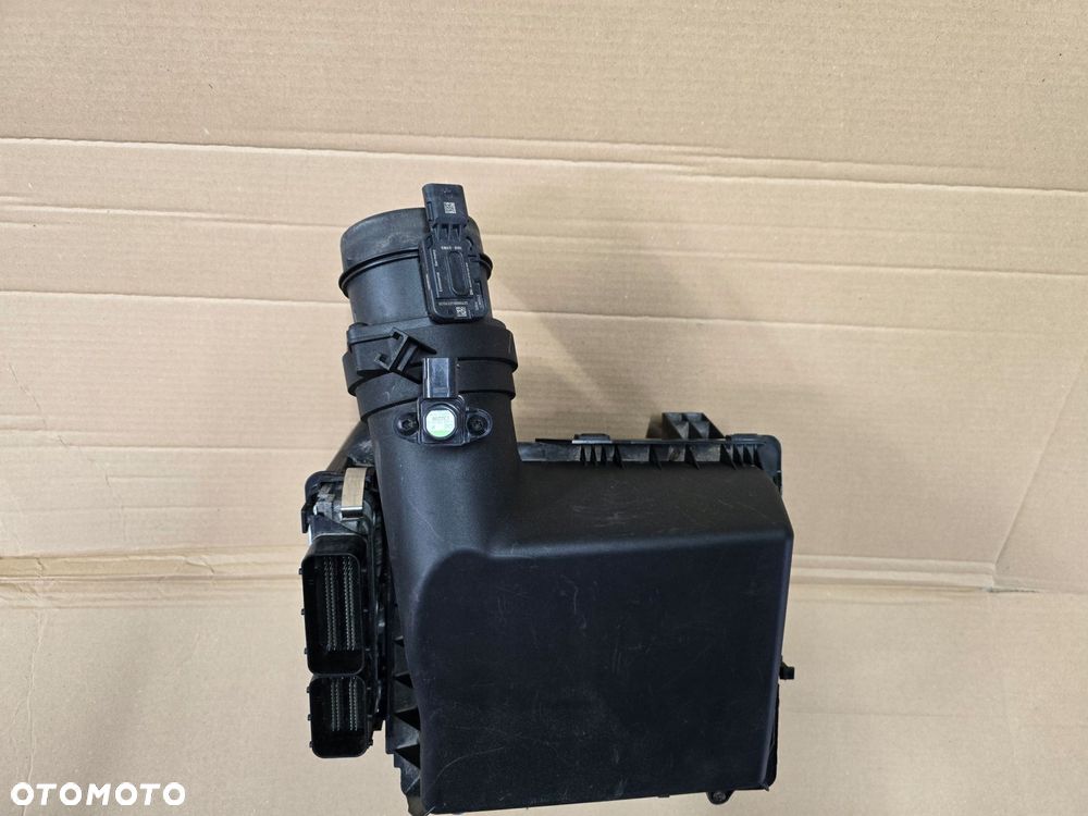 MERCEDES A6450900001 A6450900000 OBUDOWA FILTRA POWIETRZA - 6