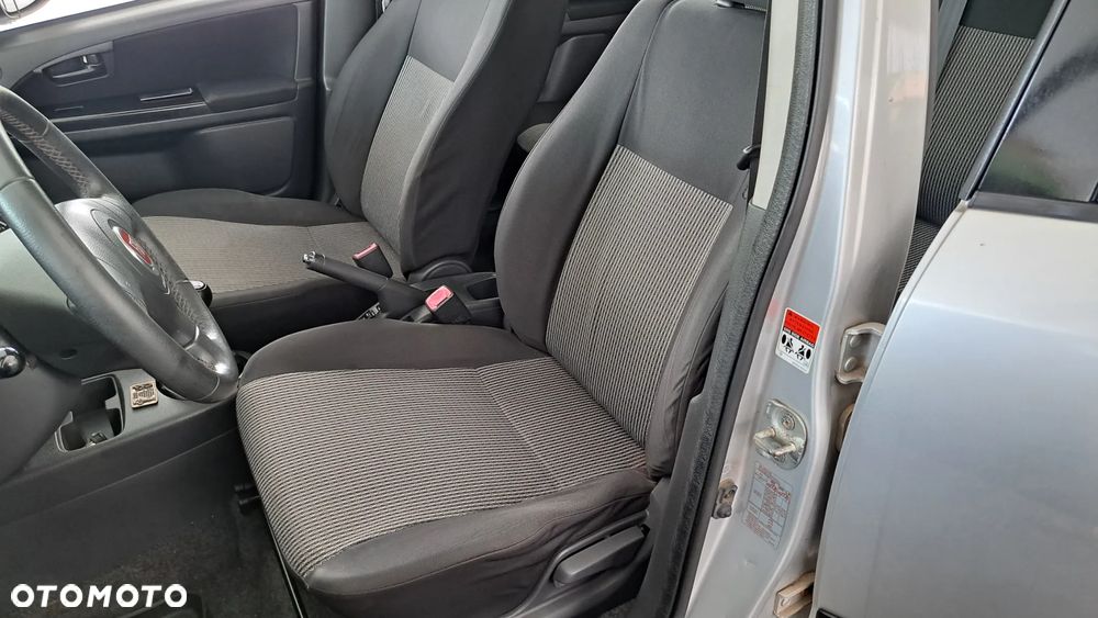 Fiat Sedici 2.0 Multijet 16V 4x4 Dynamic - 12