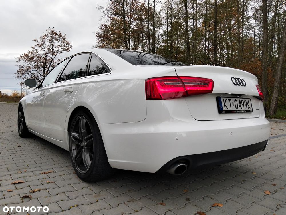 Audi A6 - 6