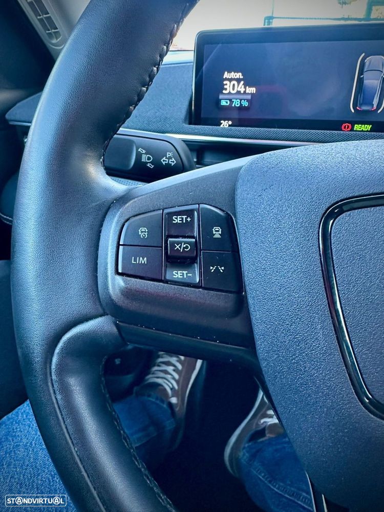 Ford Mustang Mach-E Premium AWD - 19