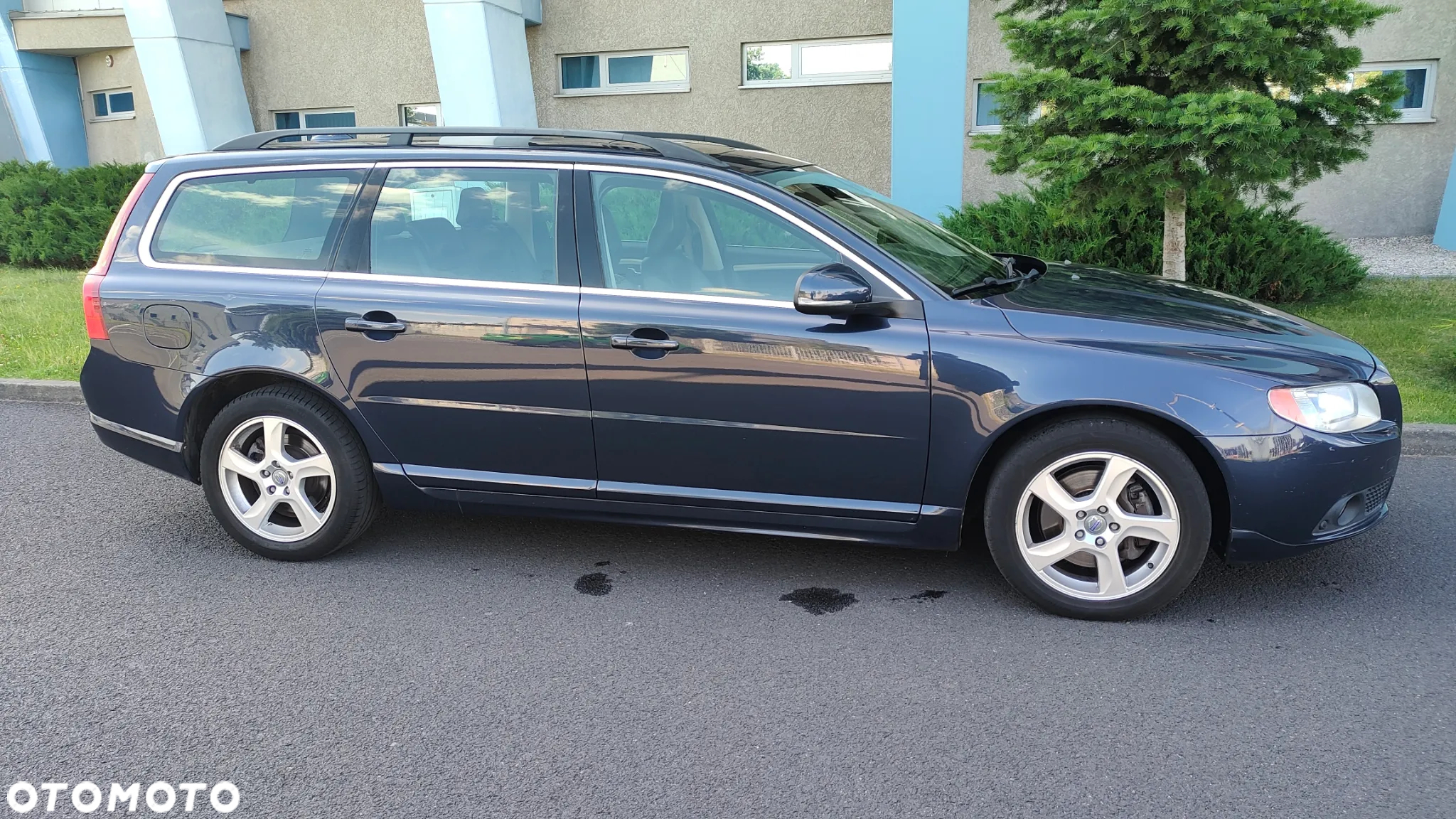 Volvo V70 D3 Dynamic Momentum - 3