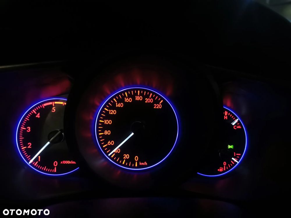 Mazda CX-7 2.2 CD Exclusive + - 7