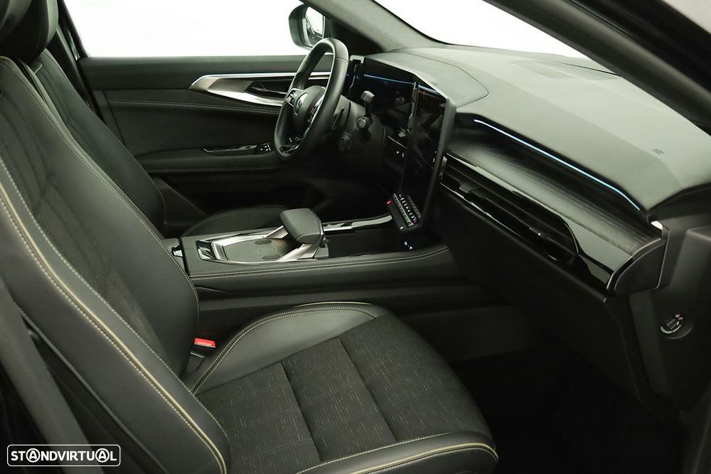 Renault Austral 1.3 Mild Hybrid Iconic Auto - 23