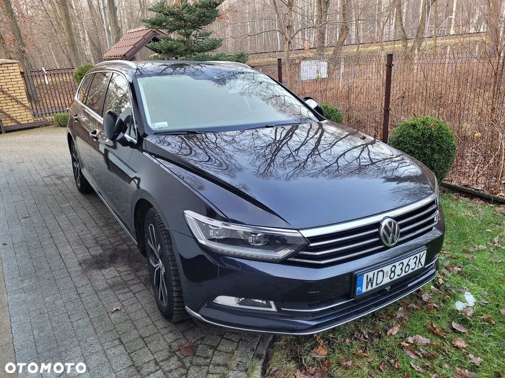 Volkswagen Passat - 4